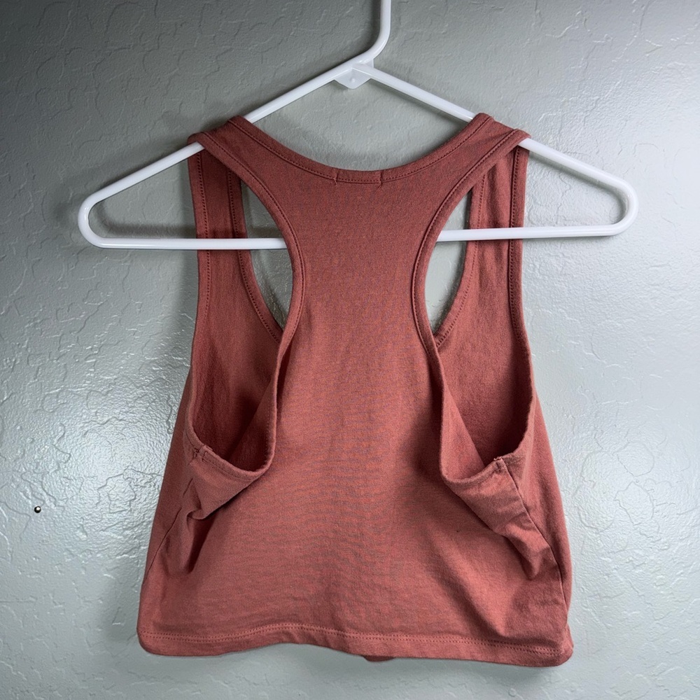 Bozzolo Rust Racerback Cropped Tank Y2K Basic - Picture 3 of 3
